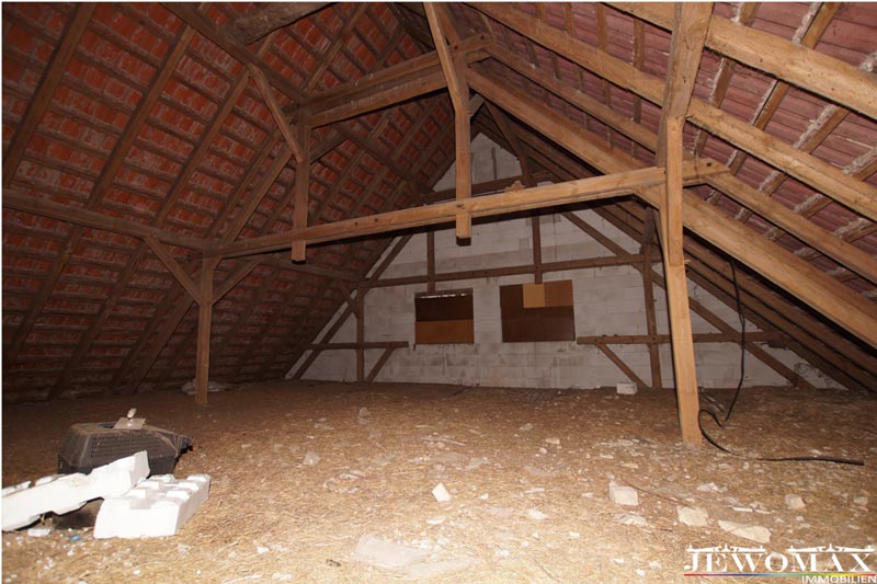 Bauernhaus mit ausbaufähiger Stallung in Kamps - Zimmer 4 im Dachgeschoss